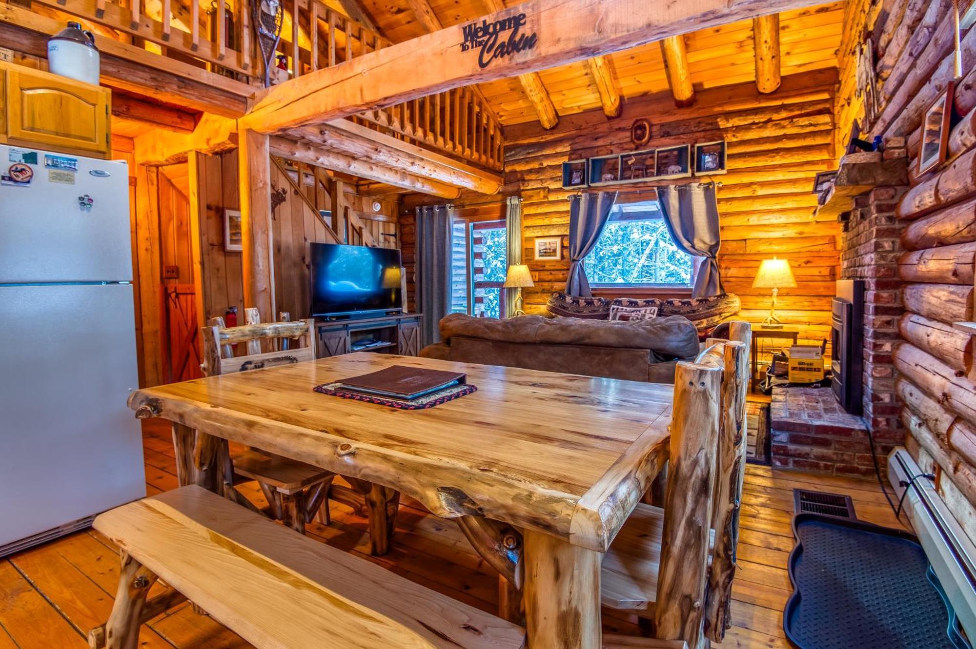 Family-Focused & Pet-Friendly Log Cabin With 4Br 2Ba Sleeps 10 Bethlehem Exterior photo